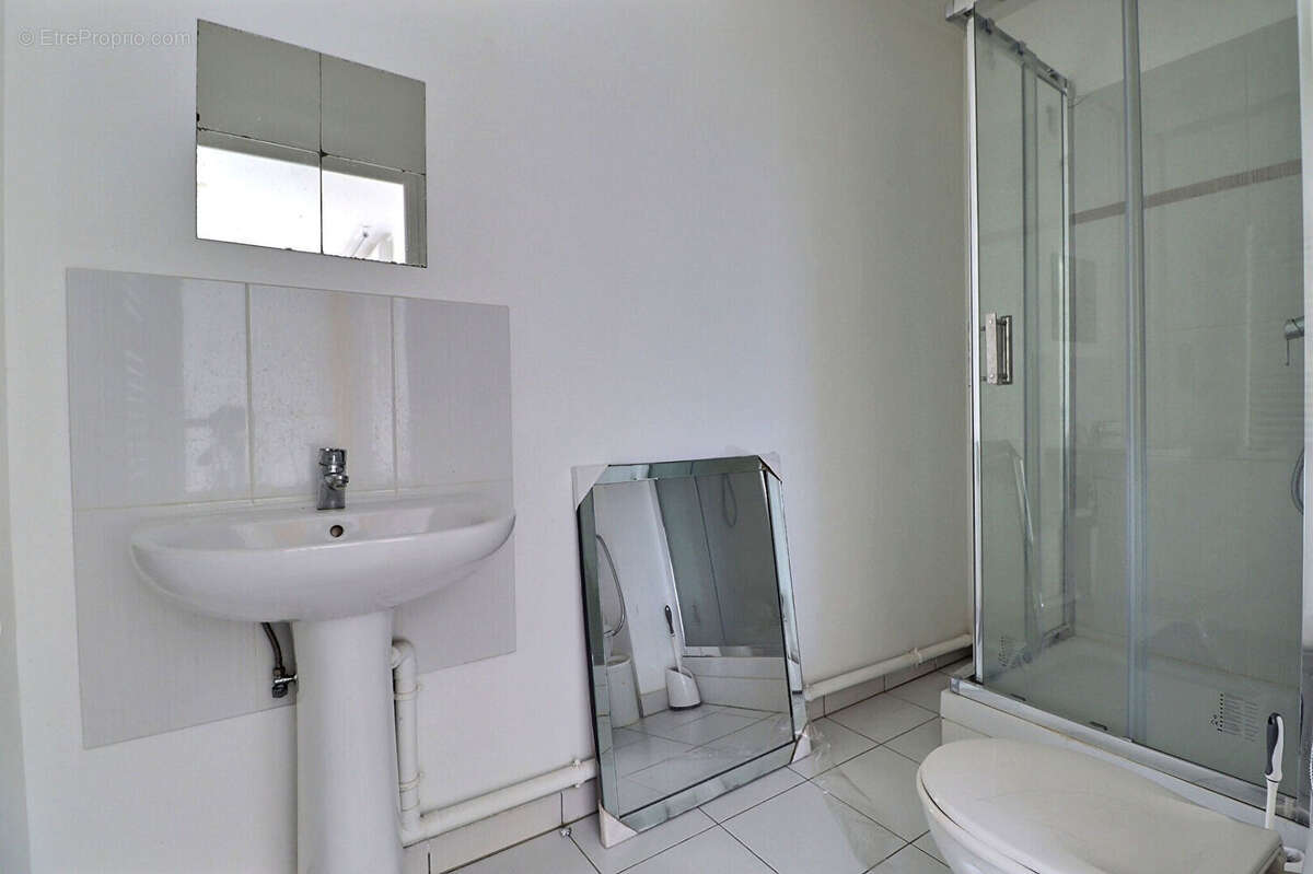 Appartement à AUBERVILLIERS