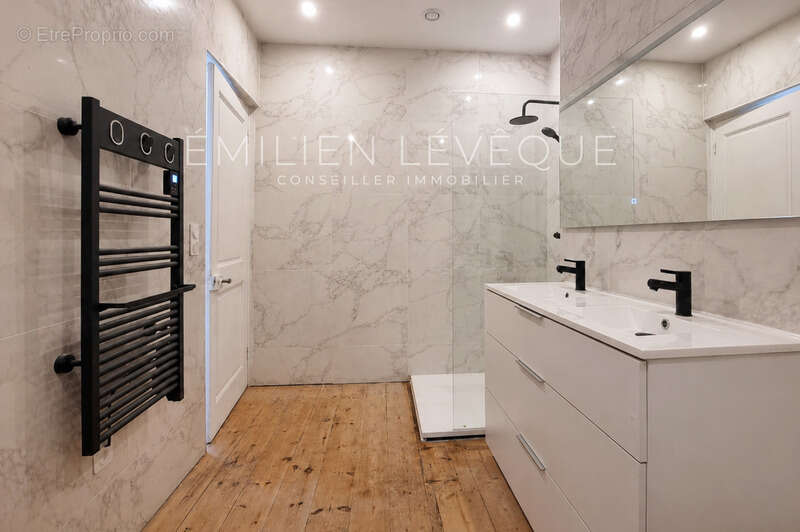 Maison à vendre - 4 Chambres de 126m2 à LOOS - photo 11