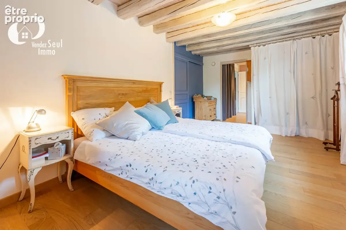 Maison individuelle avec vue dégagée sur les montagnes environnantes. - photo 10
