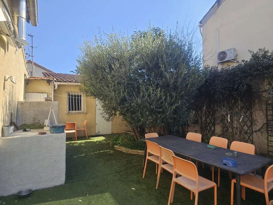 Maison à AUBAGNE