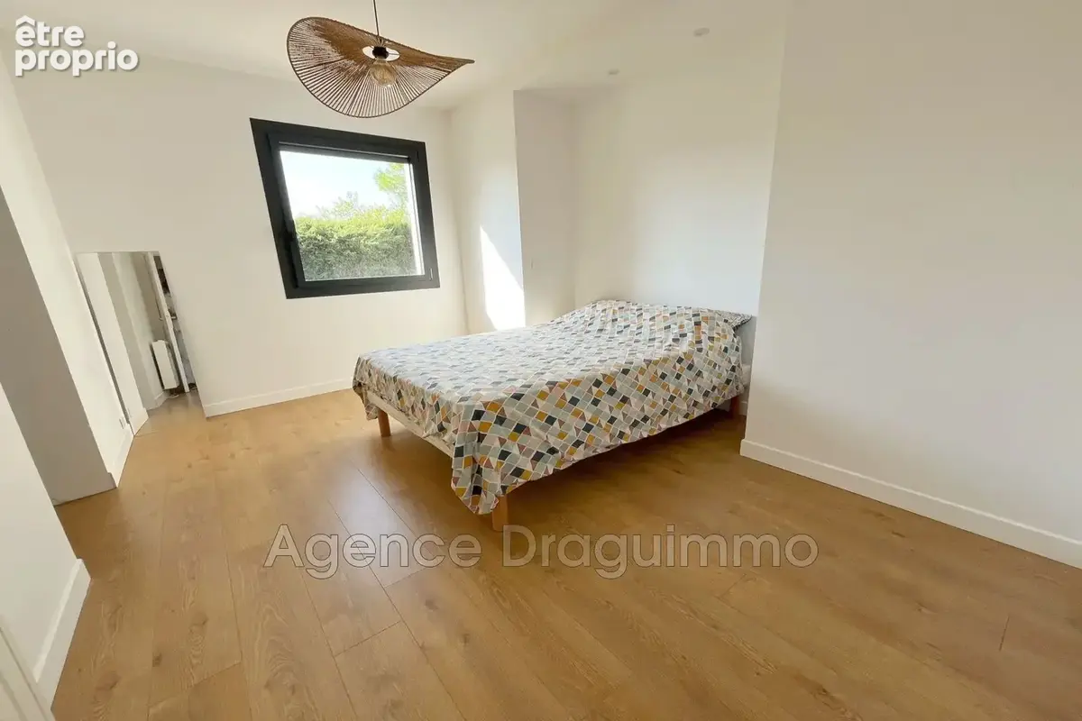 Maison 6 pièces 154 m² à vendre à Draguignan (83300) - photo 7