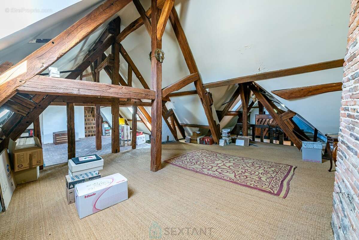Au cur de la charmante cité médiévale de Moret-sur-Loing ! - photo 18