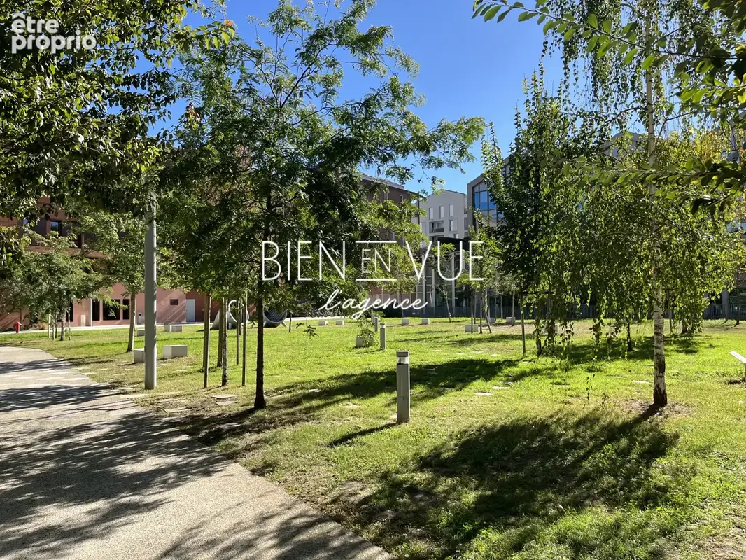 Appartement coup de cœur : T2 vue bassin à flot avec piscine + parking - photo 6