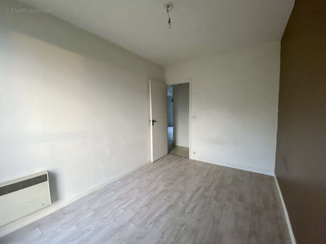 Appartement à CERCY-LA-TOUR