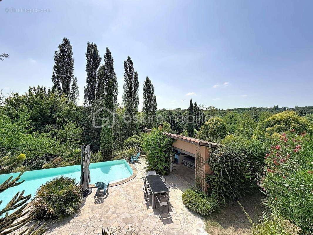 Spacieuse maison familiale dans un cadre privilégié et paisible - photo 4