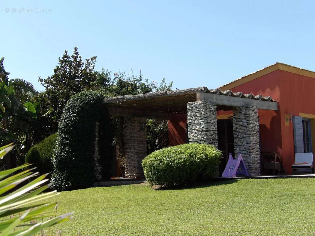 Maison à BONIFACIO