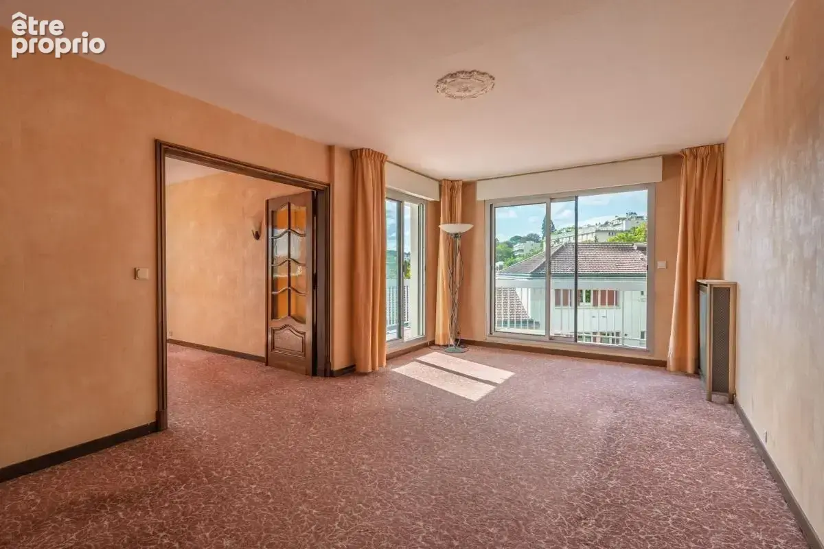 Appartement À Vendre 4 pièces 3 chambres garage cave et balcon - photo 9
