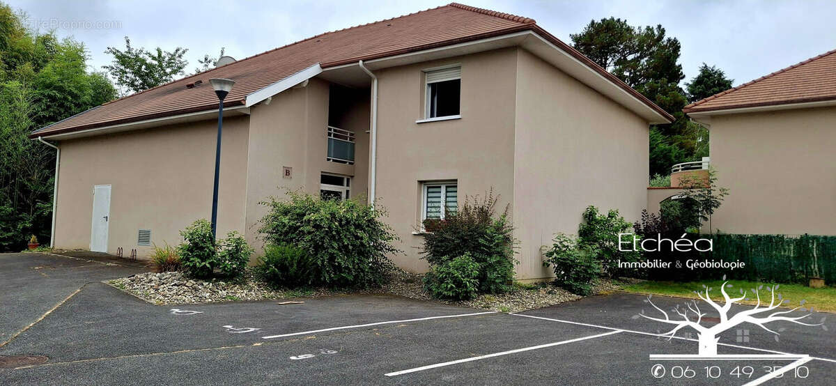 Appartement à GELOS