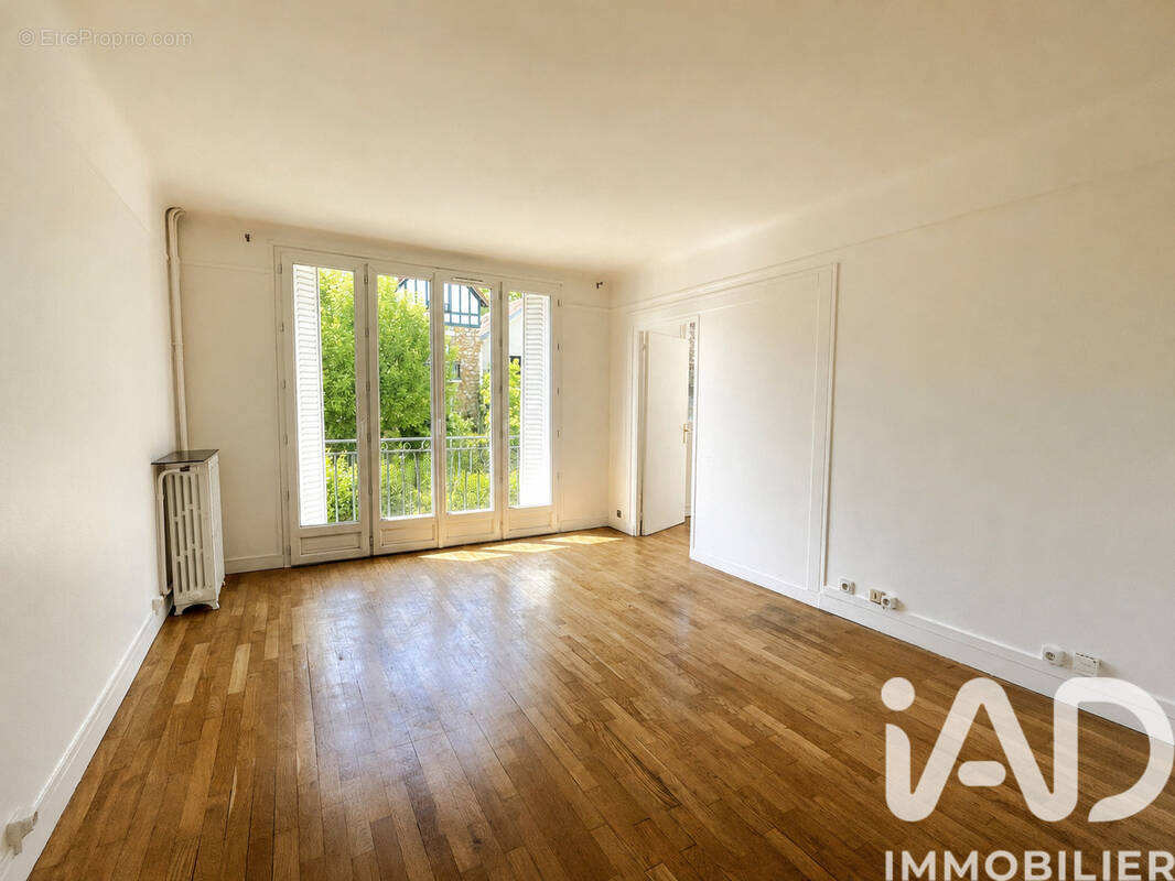 Photo 1 - Appartement à BOURG-LA-REINE