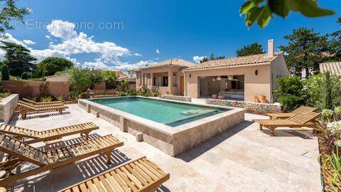 Maison à SAINT-REMY-DE-PROVENCE