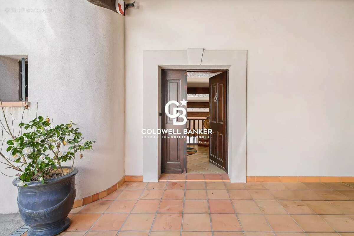 Maison à CARQUEIRANNE