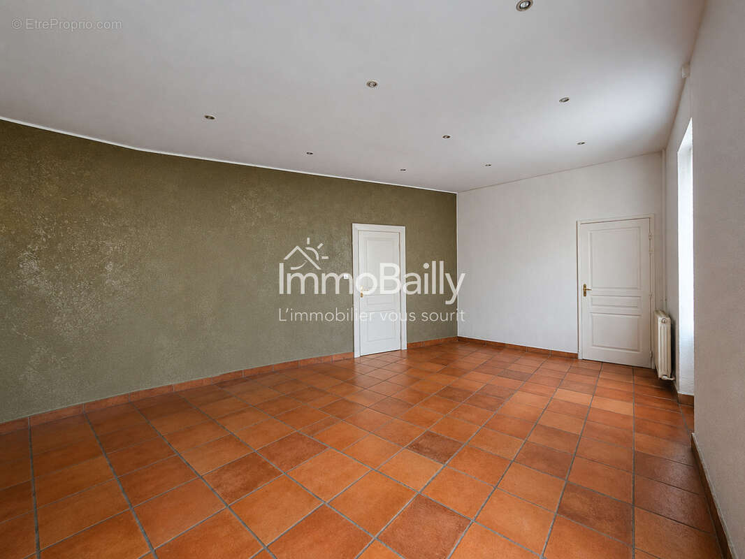 Martillac centre   Maison de ville en pierre à fort potentiel - photo 6