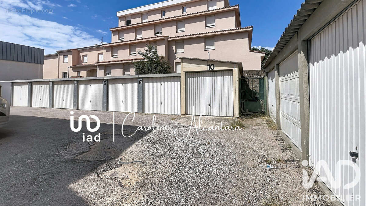 Parking 13 m² à Perpignan  - photo 3