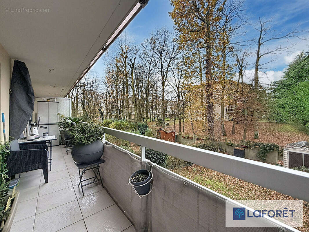 Appartement à LE PLESSIS-TREVISE