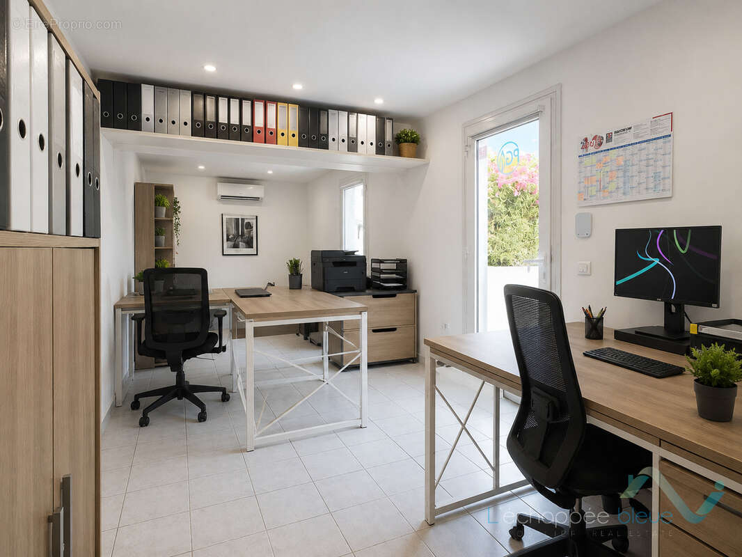 Immeuble mixte de rapport à Cogolin - photo 16