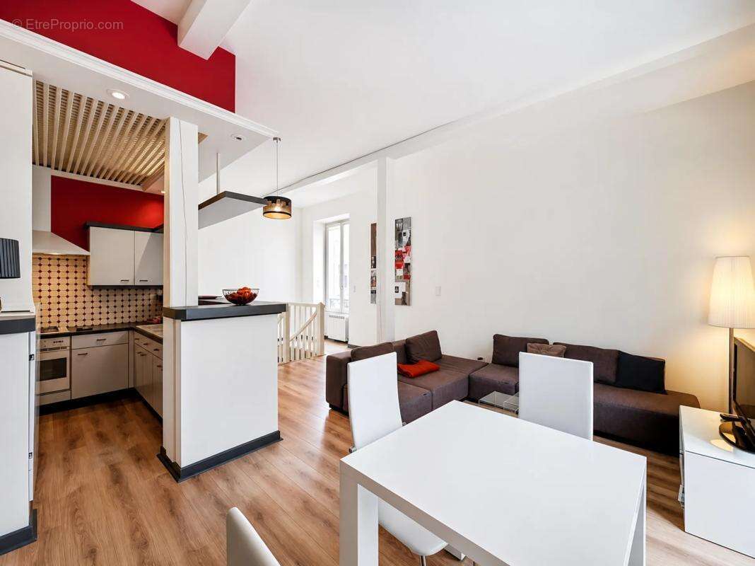 Appartement de 2 pièces de 65 m² à Vichy - photo 3