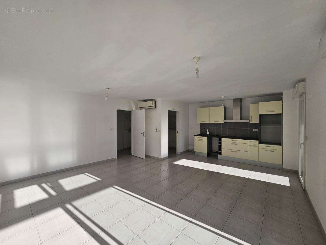 Appartement à NIMES