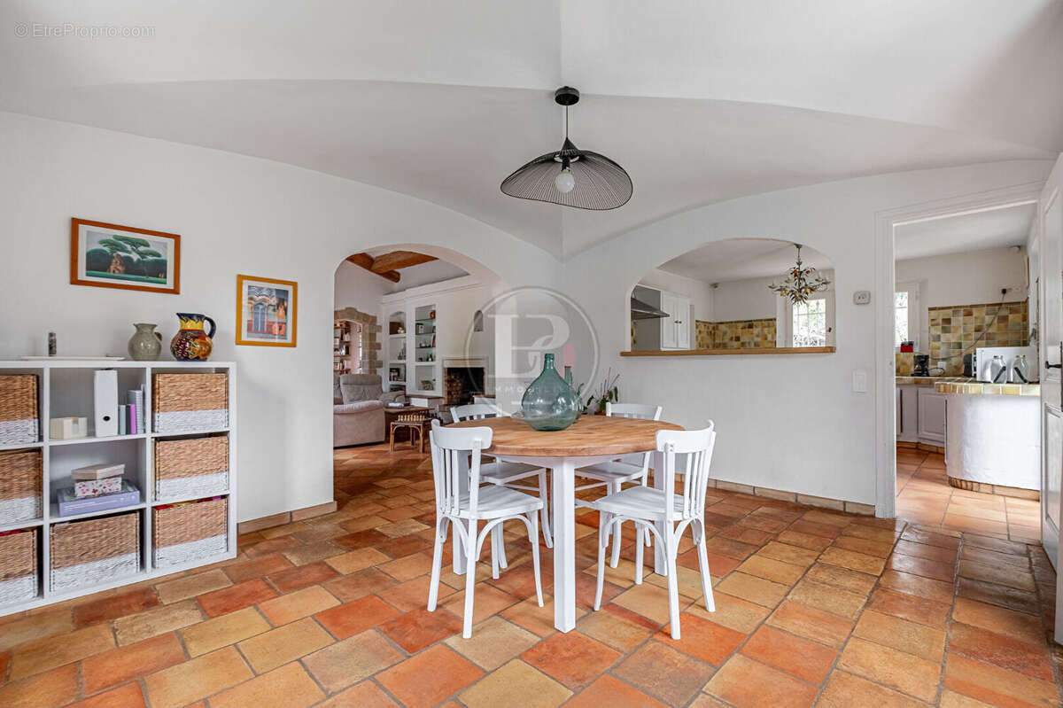 Villa provençale - 158 m2 - Piscine - photo 7
