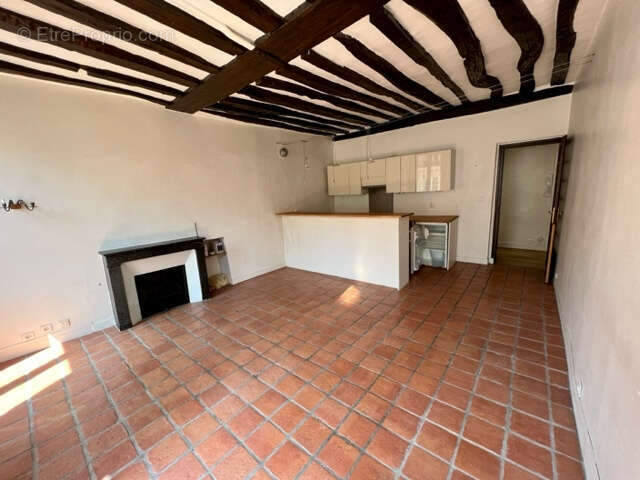 Appartement à PARIS-3E