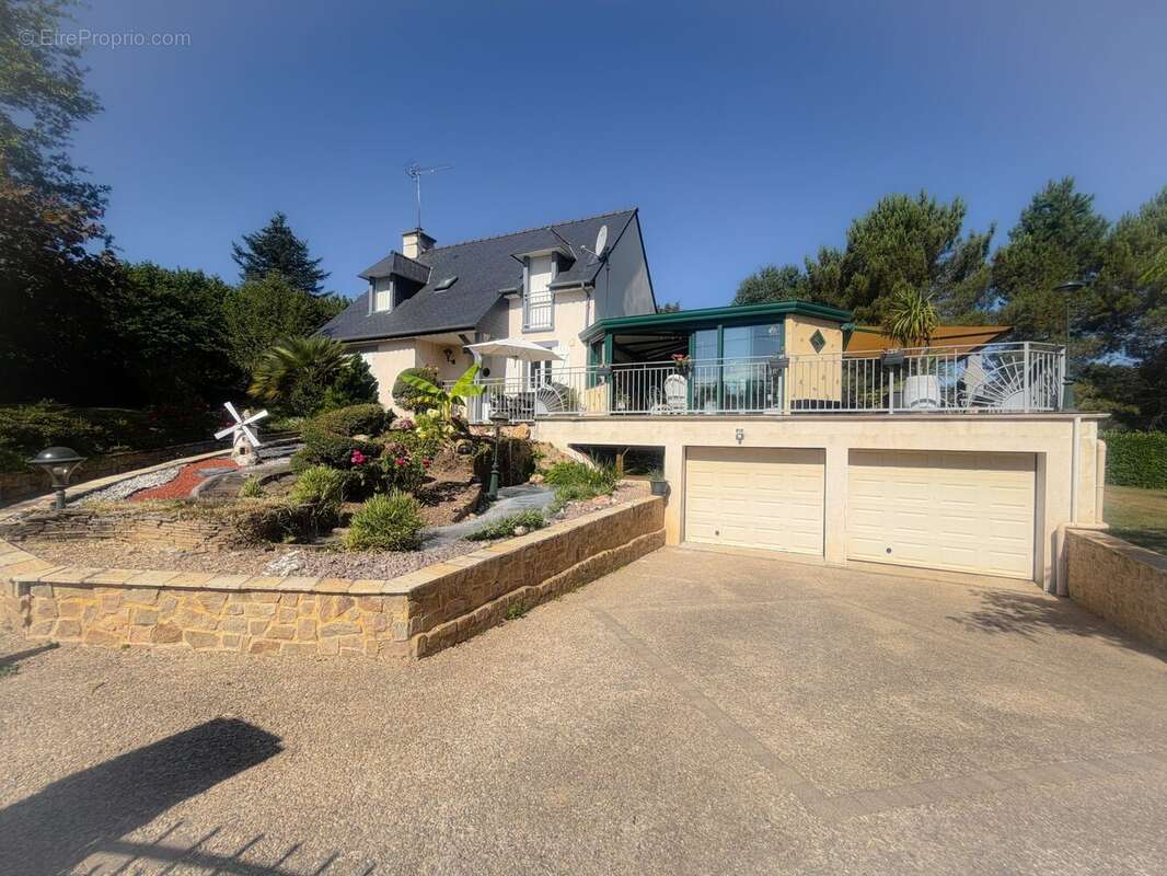 Maison 122 m² à Sixt-Sur-Aff  - photo 7