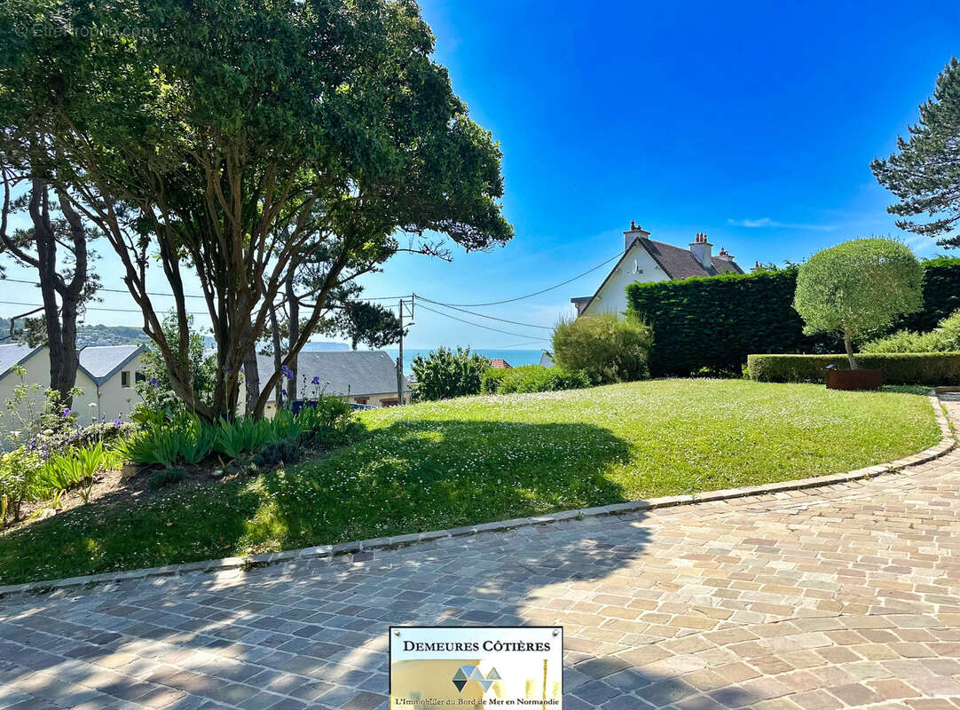 Propriété vue sur mer haut de gamme avec piscine - Cote de la Vierge FECAMP - photo 4