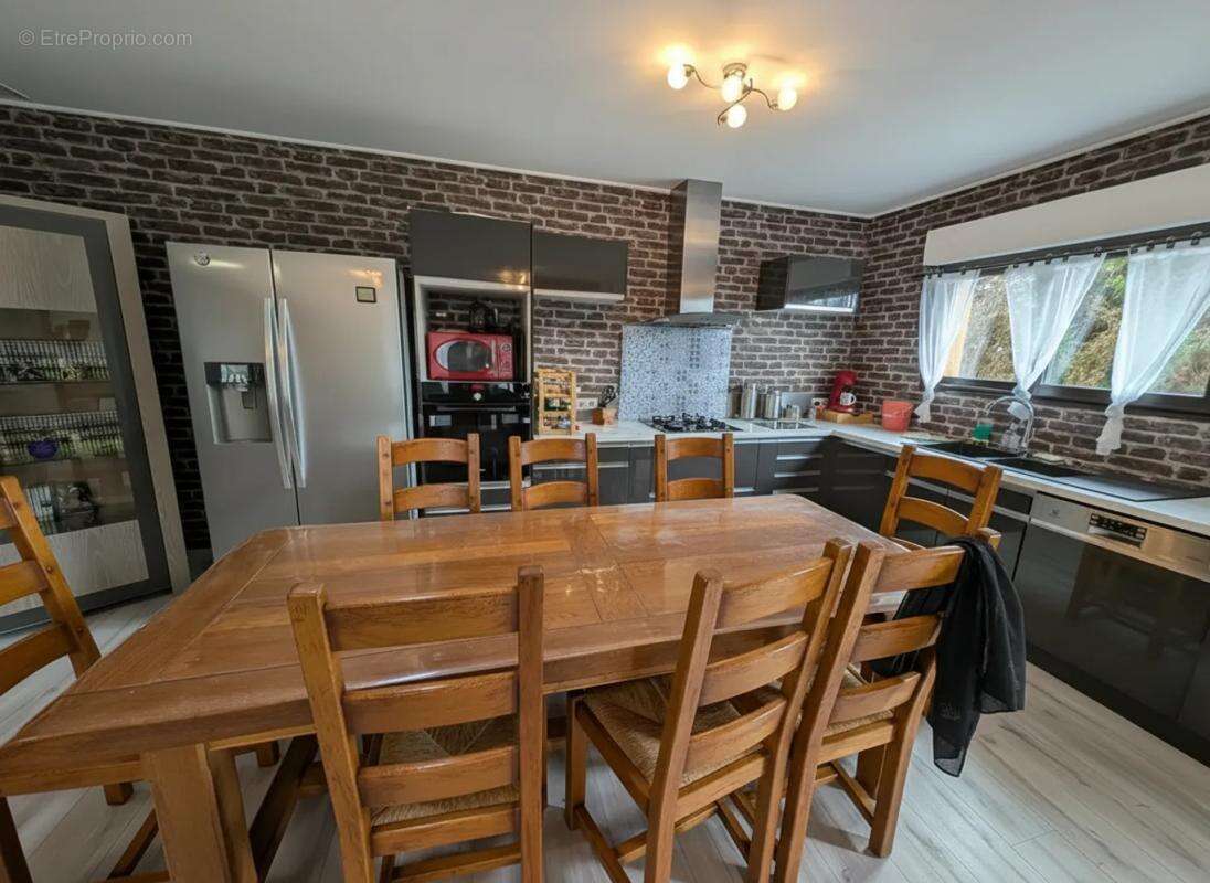 Maison à AUSSAC-VADALLE