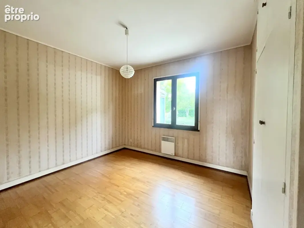 Maison de plain pied a sainte gemme moronval - photo 8