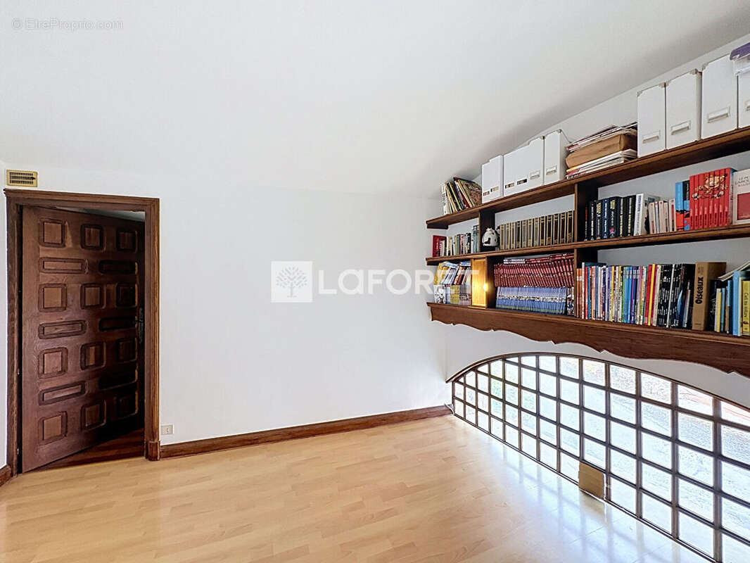 Maison Saint Amour 8 pièce(s) 132.72 m2 - photo 7