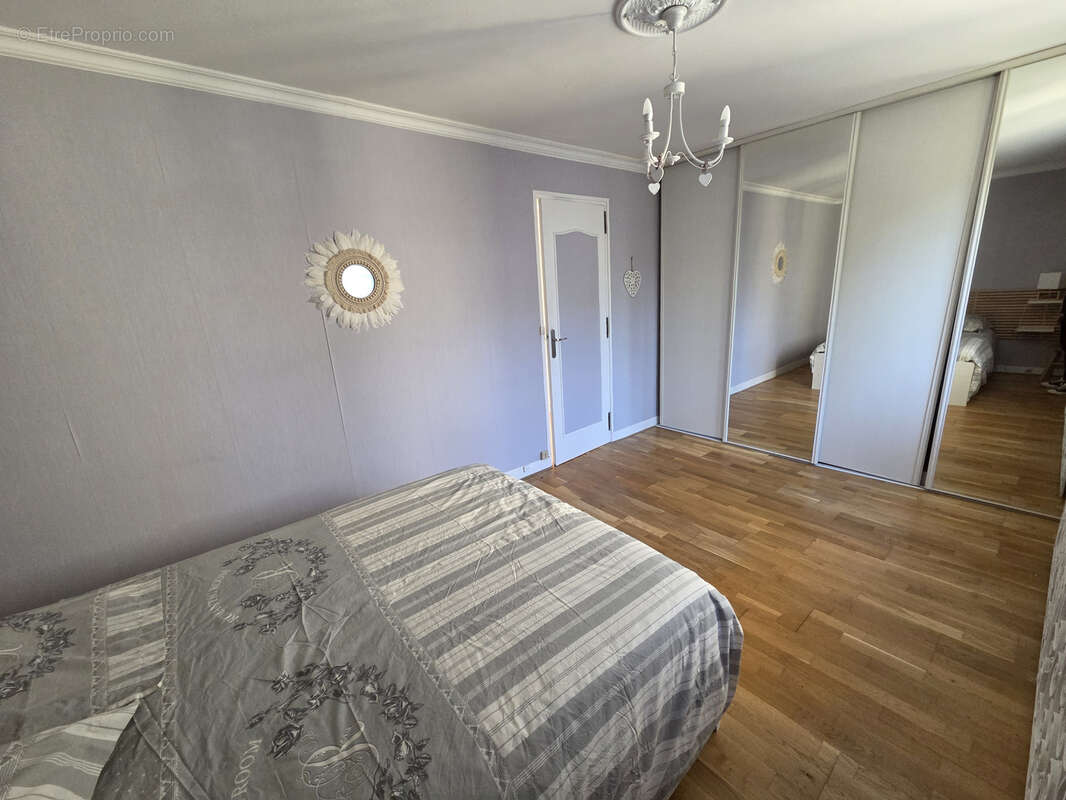 Maison à SAVIGNY-SUR-ORGE