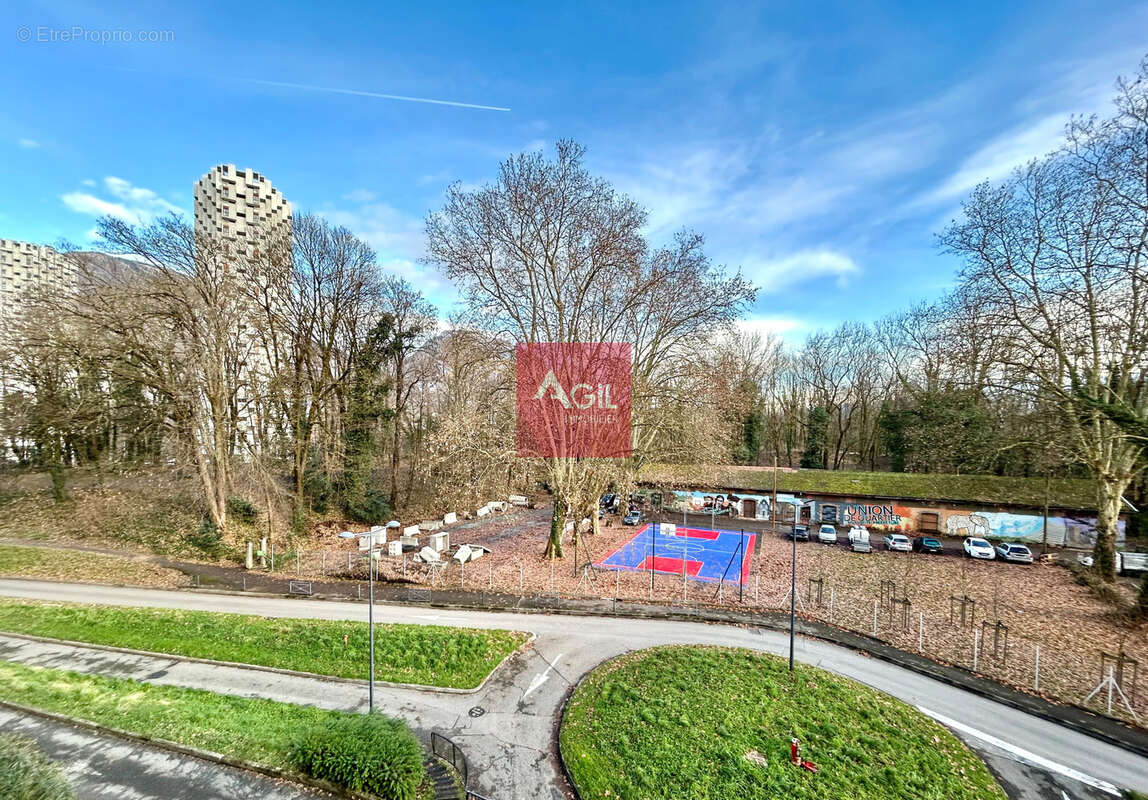 Appartement à GRENOBLE