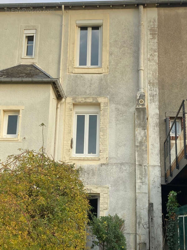 Maison à DONVILLE-LES-BAINS