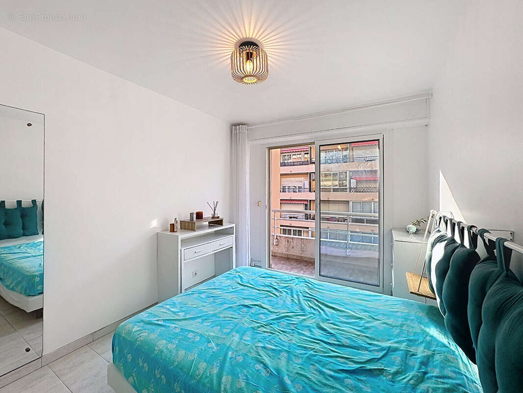 Appartement à ROQUEBRUNE-CAP-MARTIN
