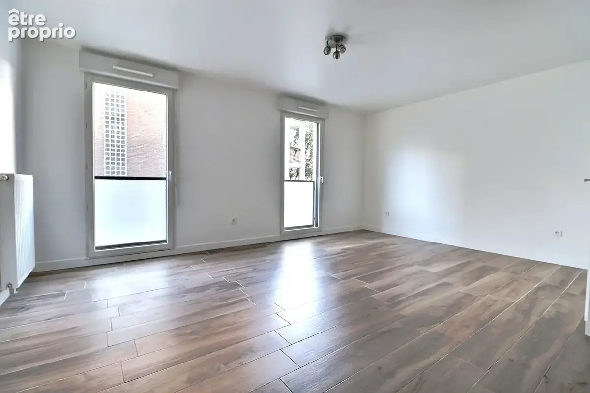 Photo Appartement à Aubervilliers au prix de 167 000€