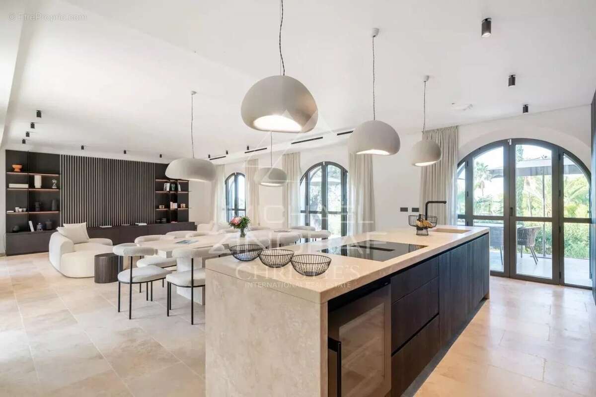Maison à ANTIBES