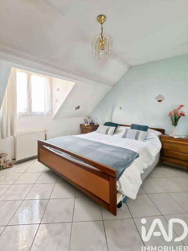 Photo 8 - Maison à VILLECRESNES