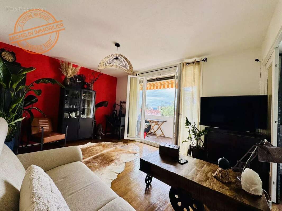 Appartement à CHAMPAGNE-AU-MONT-D&#039;OR