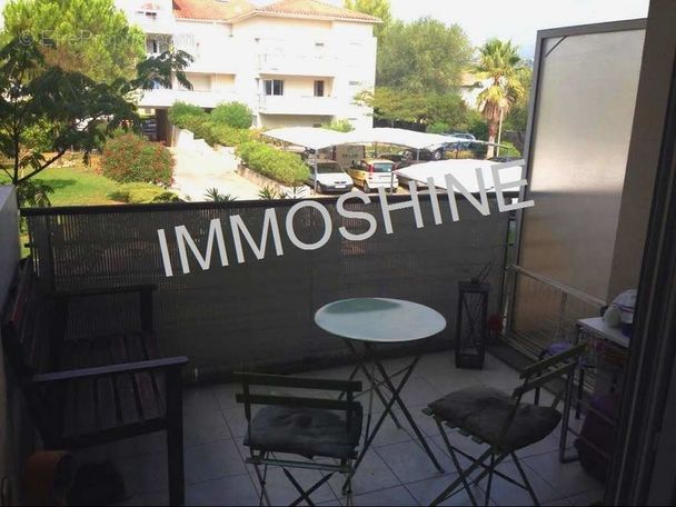 Appartement à MOUANS-SARTOUX