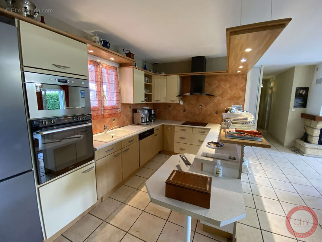 Maison à SAINT-MEDARD-EN-JALLES