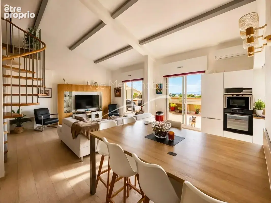 Superbe duplex avec terrasse, vue mer, parking et garage – Le Pin de Bormes - photo 8