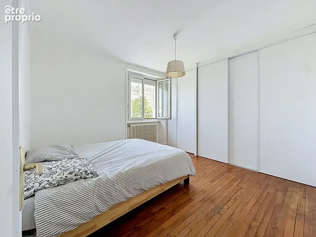 Maison trois chambres a vendre brest petit kerzu - garage - photo 10