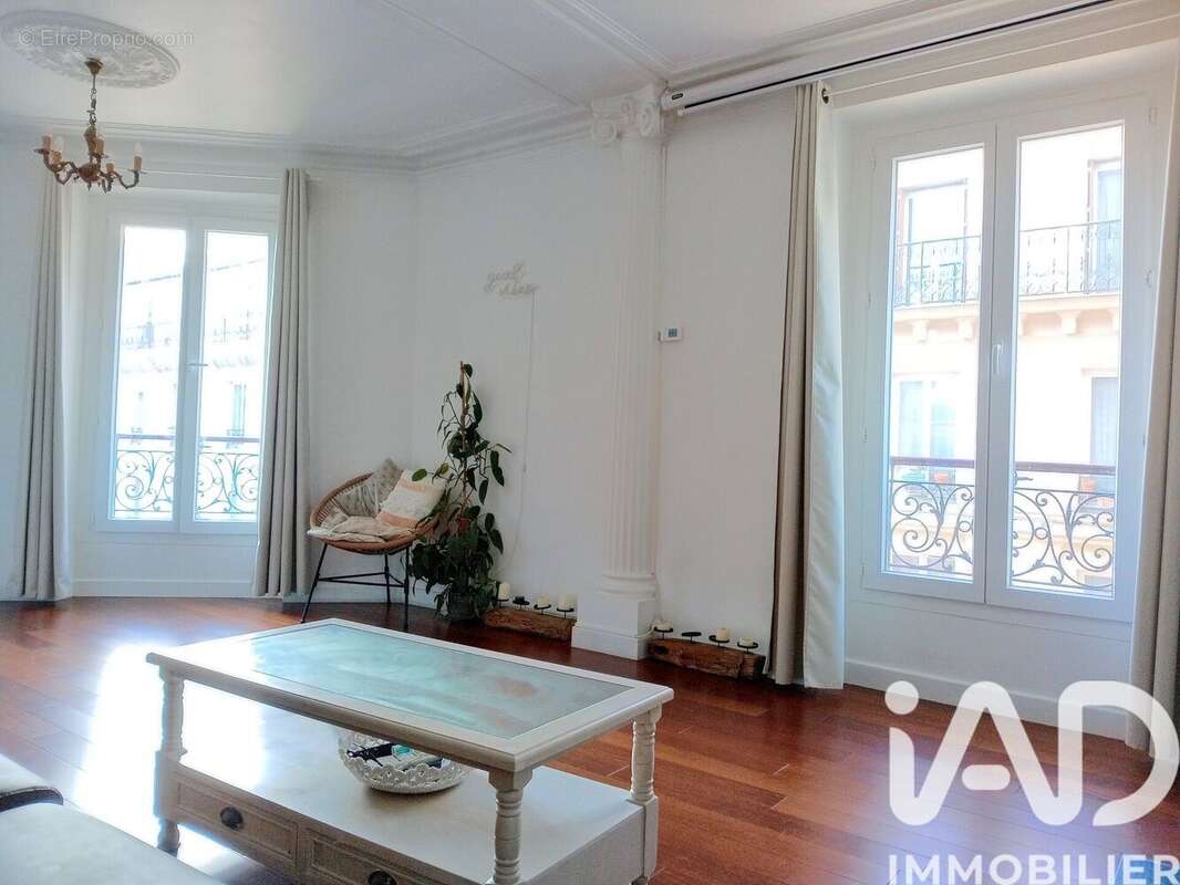 Photo 4 - Appartement à PARIS-12E