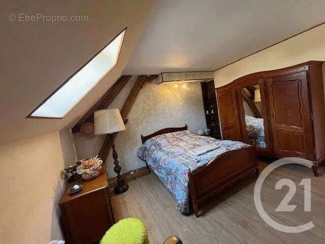 Maison à ENTRAINS-SUR-NOHAIN