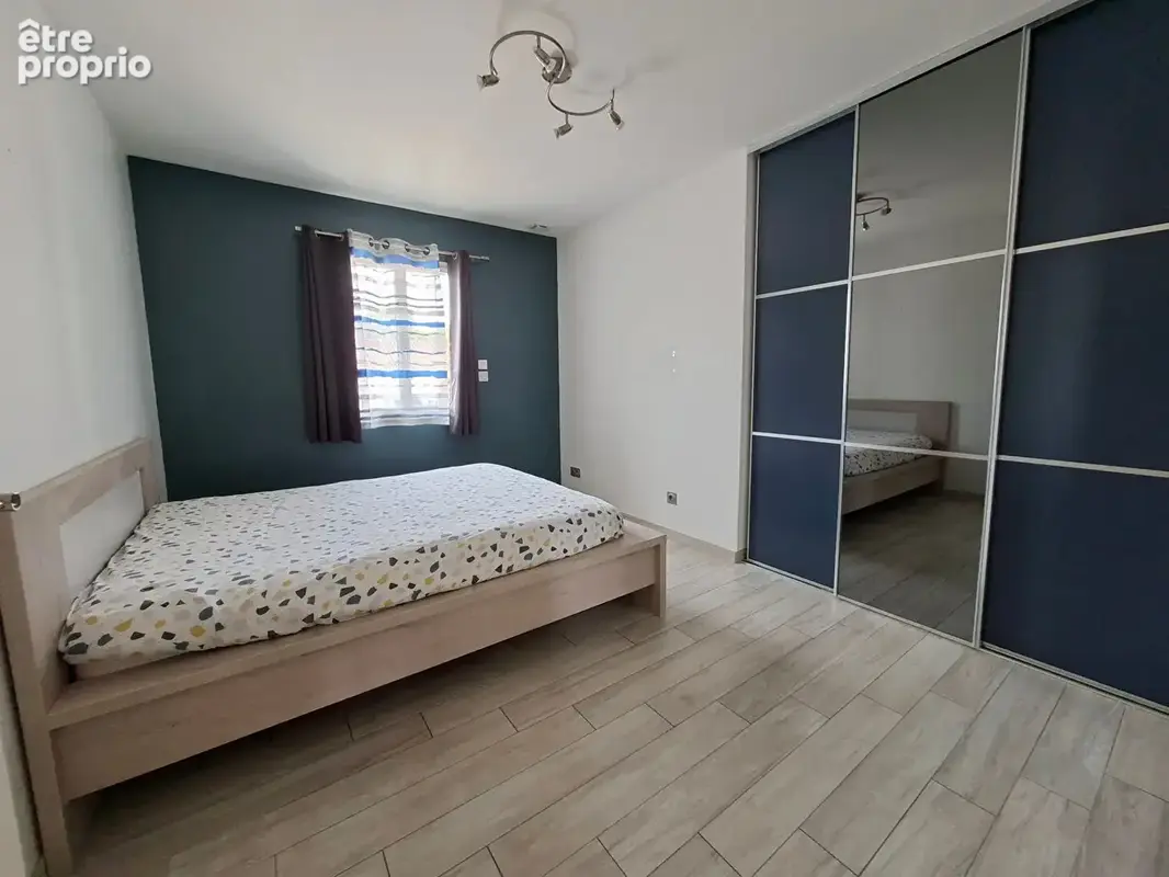 Maison 180 m² à Dange-Saint-Romain  - photo 6