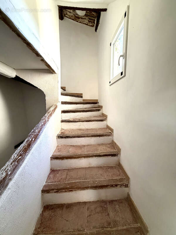 Appartement à AUPS