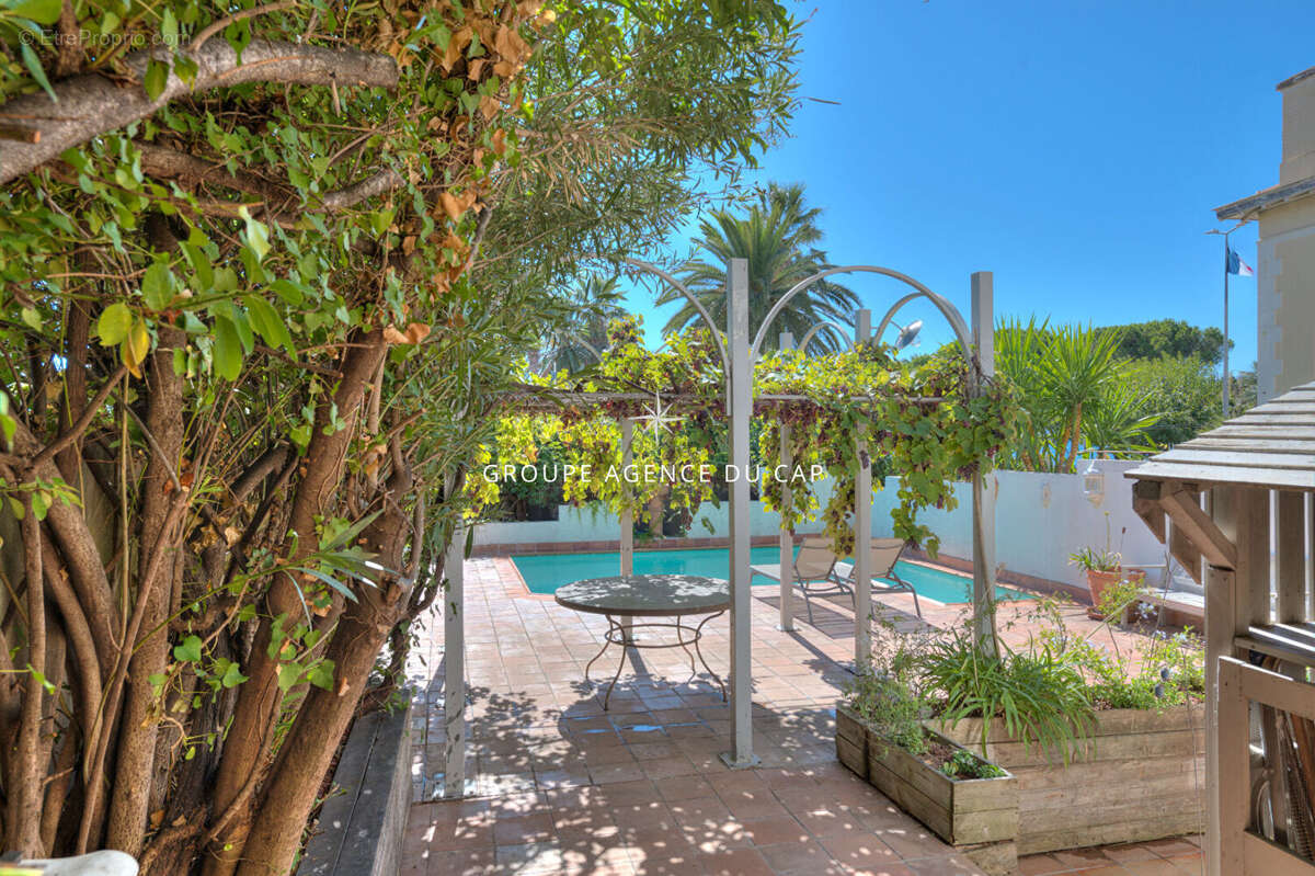 Maison à SAINT-RAPHAEL