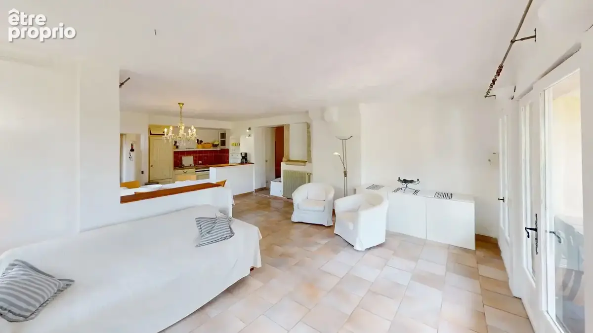 Appartement 2 pieces de 50 m² à vence - photo 2