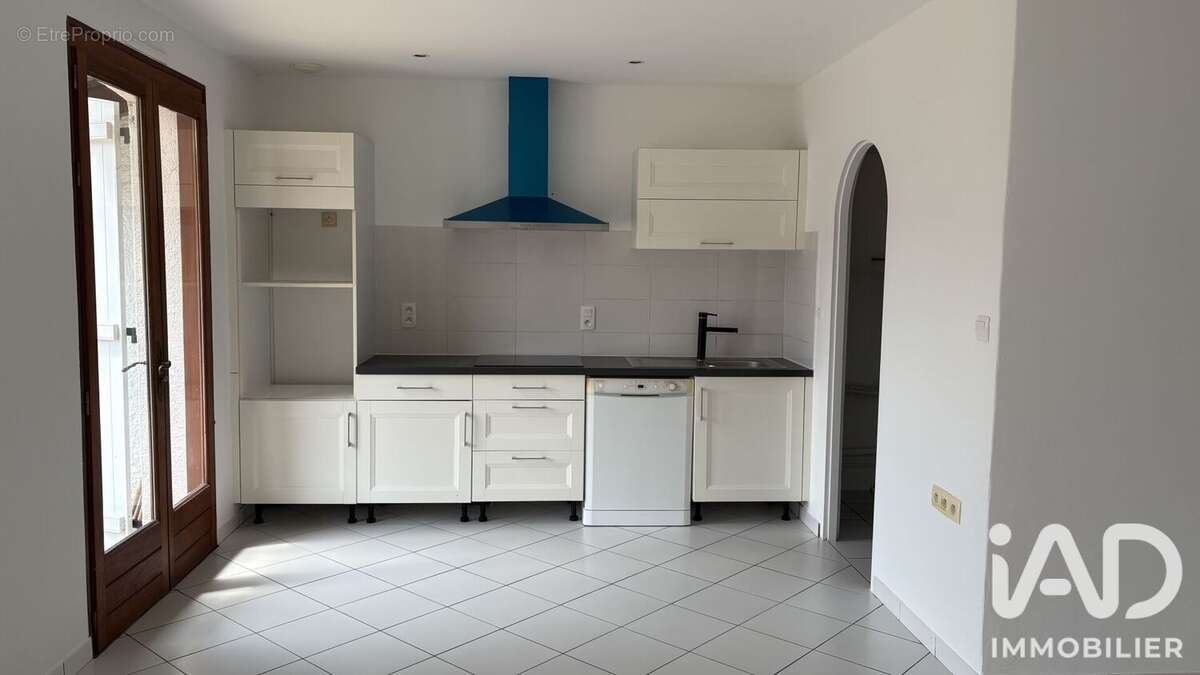 Maison 102 m² à Saint-Christophe-Du-Ligneron  - photo 3
