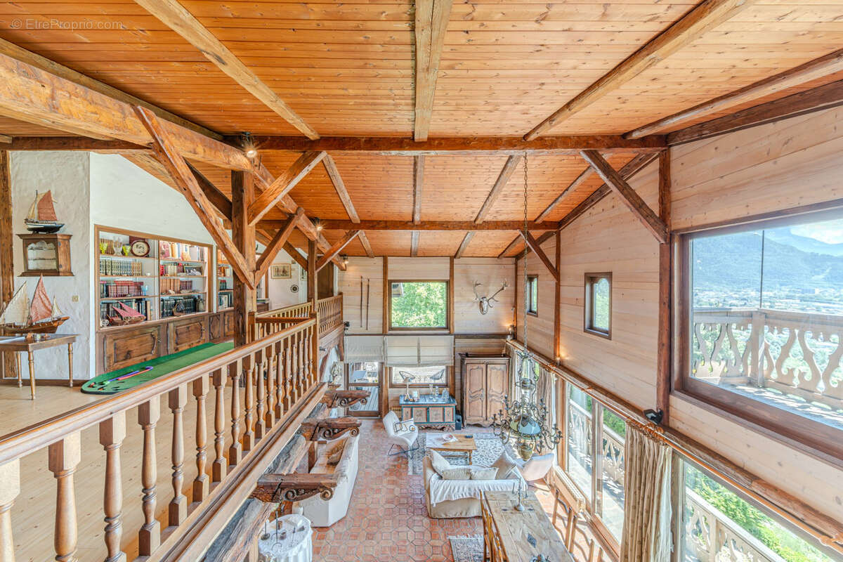 Chalet d’exception 8 pieces   350 m2 sur terrain  5000 m2  chatillon-sur-cluses - photo 18