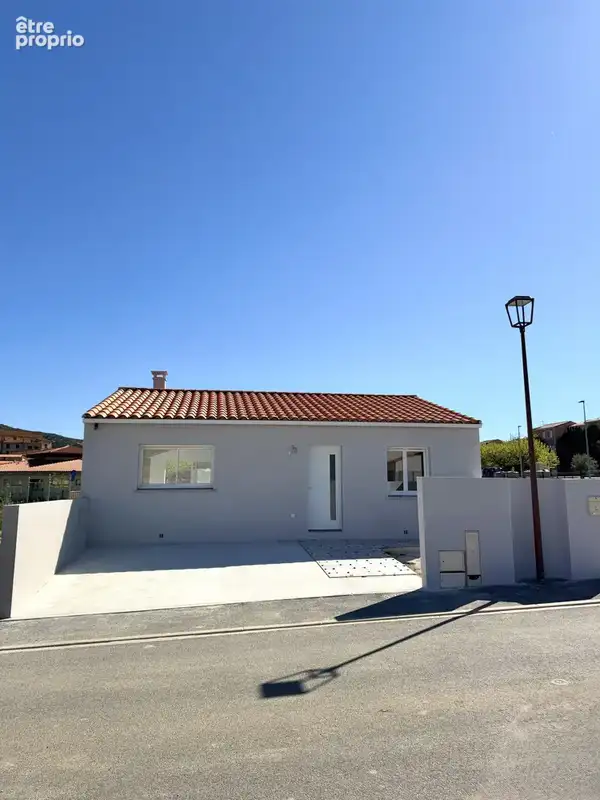 Maison 3 pièces 71 m² · à Floure · 70,6 m² · 133 200 €