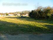 Terrain à NOGENT-LE-ROI